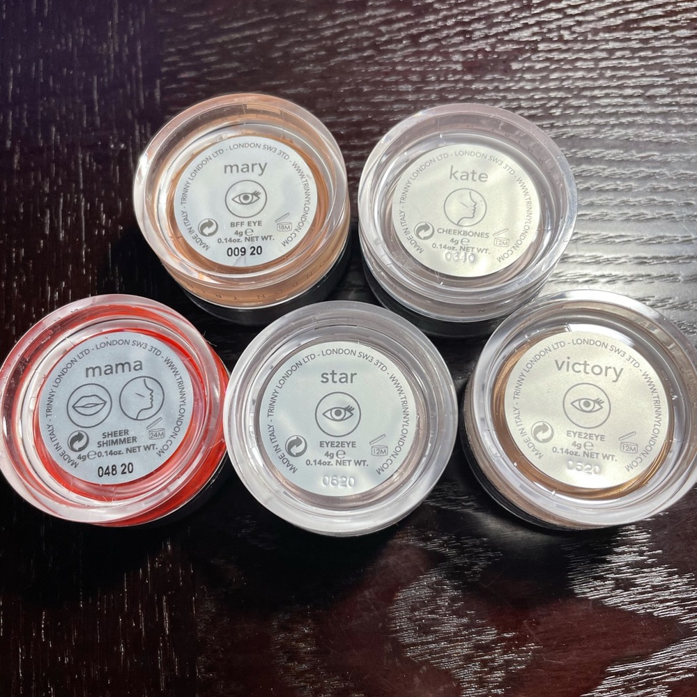 Lot of Trinny London face products!